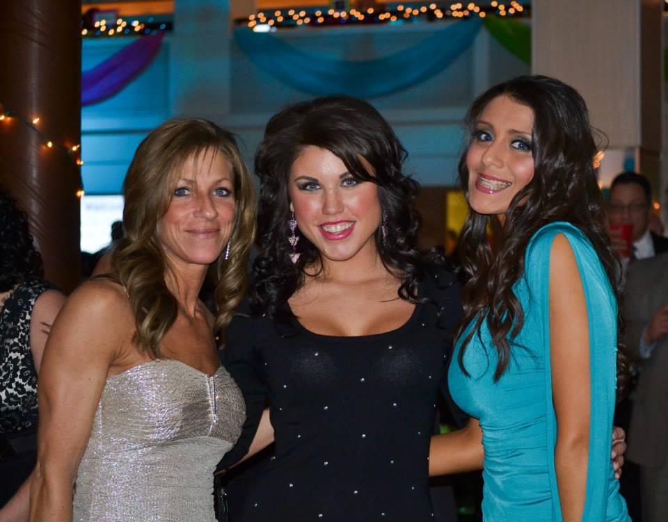 Deana VanDerGinst, Christie Bailey and Jazmin Newton