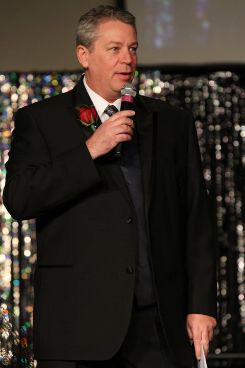 Dennis VanDerGinst Greeting the crowd