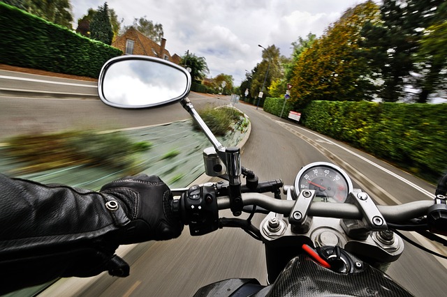 Lane Splitting Motorcycle Laws